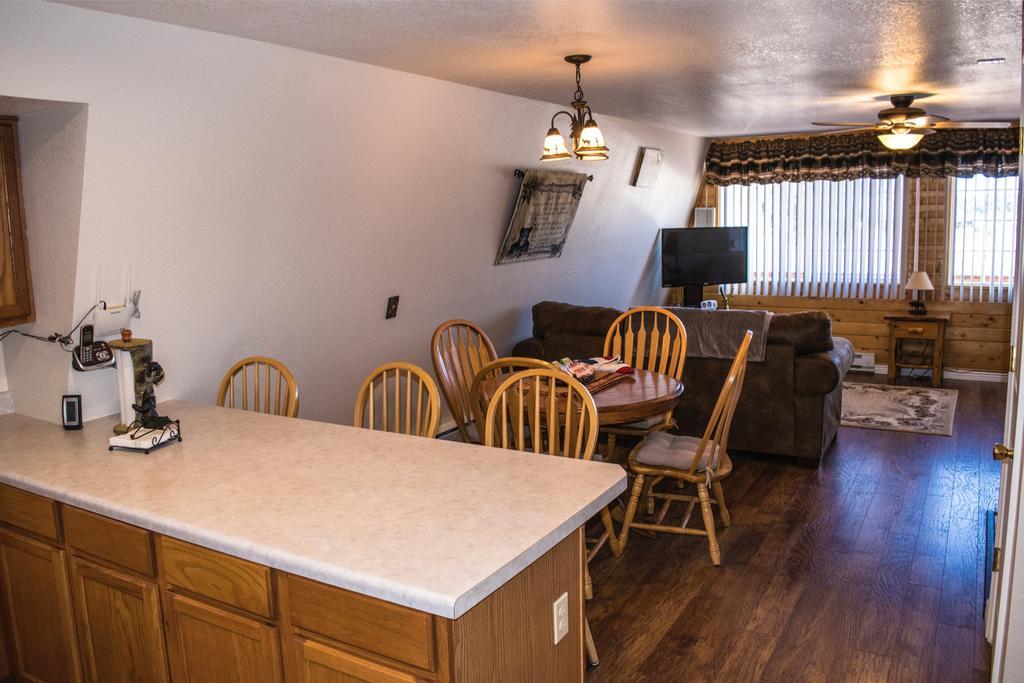 Aspen Meadow Cabin Villa Duck Creek Village Bagian luar foto